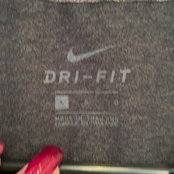 Nike Dri Fit black gray athletic moisture wicking - Picture 2 of 9